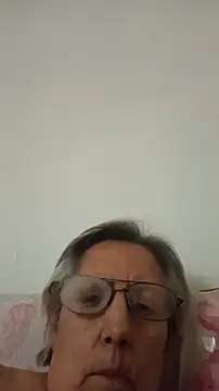 Snapshot of Marce1903 chatting on June 9, 4:46 am Marce1903 online show from June 9, 4:46 am