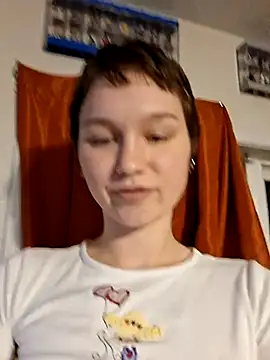 Snapshot of SugarNCinnamon chatting on May 16, 12:18 am SugarNCinnamon online show from May 16, 12:18 am