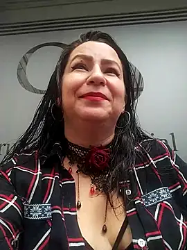 Helen Novoa online show from March 28, 3:11 pm