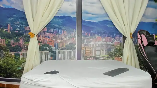 jhonaEstrada online show from January 15, 4:28 am