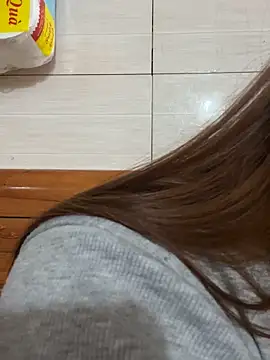 Liness101 online show from March 22, 2:26 am