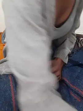 Royal Gril online show from February 22, 5:19 am