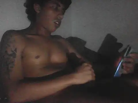 Snapshot of SirMocha22 chatting on June 21, 6:27 am SirMocha22 online show from June 21, 6:27 am