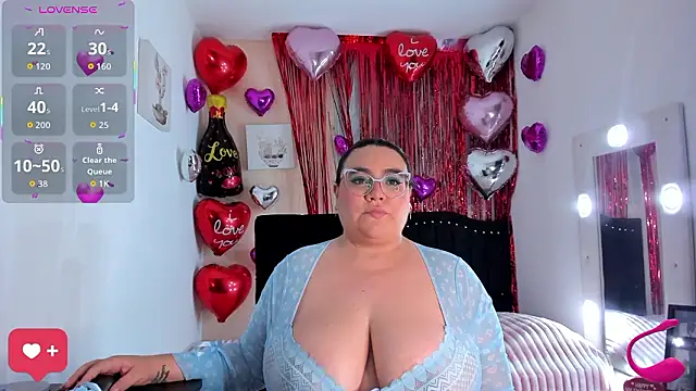 KarlaLannee online show from February 12, 3:45 am