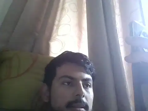 Snapshot of Mateotubbe chatting on May 14, 9:43 pm Mateotubbe online show from May 14, 9:43 pm
