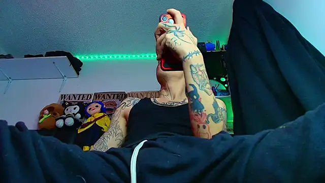 Anhony Muscle online show from May 28, 3:42 pm