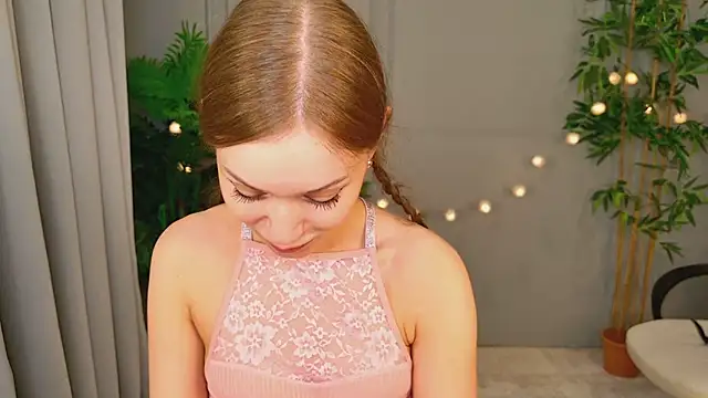 sheilaa pink online show from April 21, 2:51 am