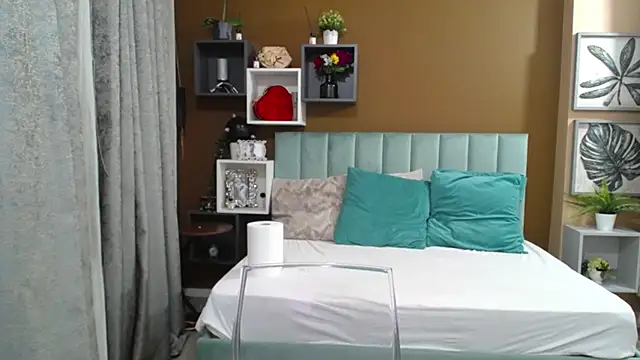 DarcyeJane online show from January 15, 9:29 pm