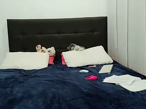 july fucha online show from April 7, 12:00 am