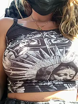 Babypinypon online show from April 25, 9:45 am