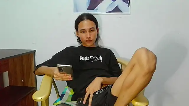 Snapshot of DeusGoth chatting on July 6, 5:59 am DeusGoth online show from July 6, 5:59 am