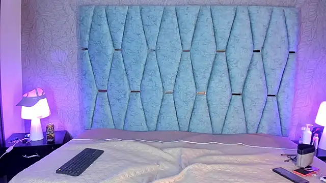 Genesis And Jack  online show from January 18, 3:43 am