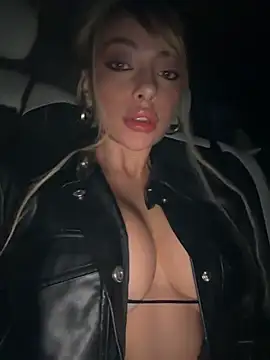 Ginevrafedez online show from February 21, 12:55 am