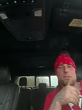 WIDBIGWHITECOCK online show from April 4, 10:40 pm