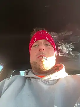 WIDBIGWHITECOCK online show from April 8, 10:21 pm