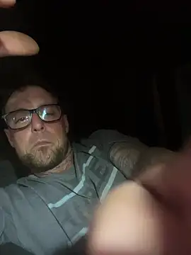 WIDBIGWHITECOCK online show from June 14, 5:09 am