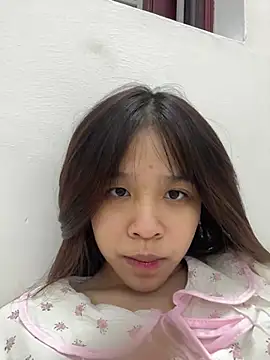 Lyli-122 online show from February 28, 1:23 pm