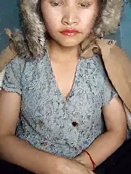 yumyum112 online show from January 18, 5:44 am