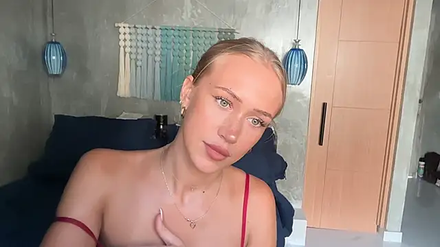 livsslife online show from February 3, 6:22 am