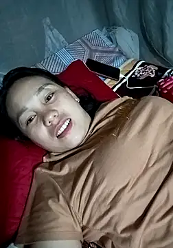 vanvan005 online show from April 18, 11:36 am