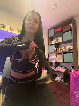 sweetxlayla online show from March 1, 1:46 pm