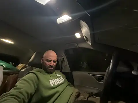 Snapshot of calimeatstick chatting on February 19, 1:07 pm calimeatstick online show from February 19, 1:07 pm