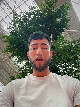 liam bronw online show from April 16, 3:46 pm