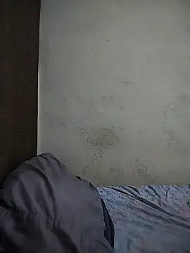 Snapshot of Gracho_25 chatting on April 9, 12:54 am Gracho 25 online show from April 9, 12:54 am