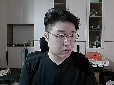 Snapshot of W0Ijn chatting on May 8, 2:39 am W0Ijn online show from May 8, 2:39 am