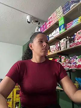 lannabellx online show from February 17, 8:37 pm