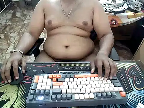 maxi23932 online show from April 21, 10:21 am