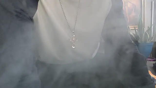 EspanolVato online show from March 29, 9:15 pm