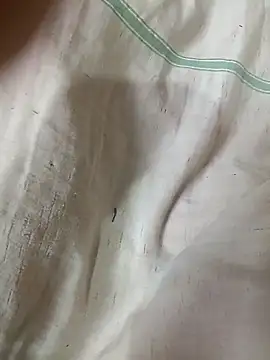 Hot hiuj online show from February 4, 4:24 pm