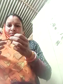 Hot hiuj online show from February 20, 5:48 am