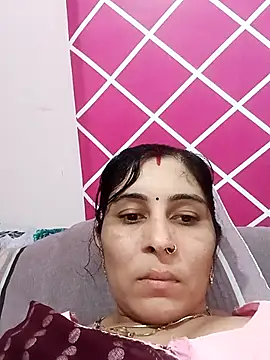 Hot ree85 online show from March 1, 7:21 am