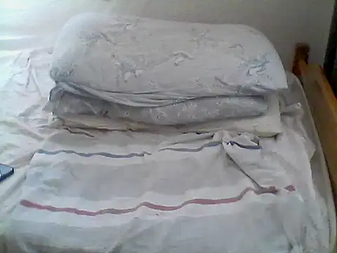 Snapshot of KUCUKSIKLI8CM chatting on July 4, 7:36 am KUCUKSIKLI8CM online show from July 4, 7:36 am
