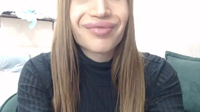 Coco Chanell  online show from January 7, 5:48 pm