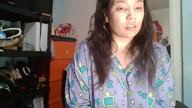 bellakay19 online show from July 30, 5:06 am