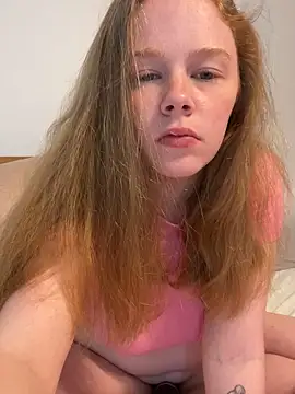 gingerslutt online show from March 17, 1:25 pm