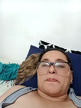 natalliecoopers online show from July 6, 2:41 am