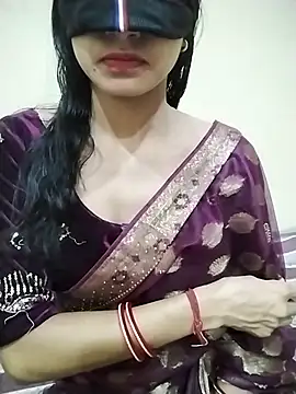 Snapshot of Ranibhabhi6969 chatting on May 25, 4:35 pm Ranibhabhi6969 online show from May 25, 4:35 pm