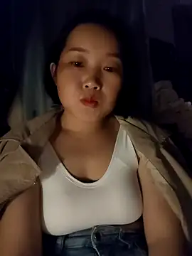   BingBing   online show from February 24, 9:02 pm