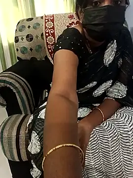 Tinarosy13 online show from February 21, 8:59 am