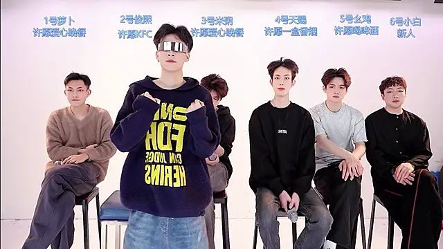 HD-stick998 online show from February 6, 9:12 am