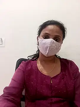 Snapshot of ammulu_sexy chatting on January 17, 5:23 am ammulu sexy online show from January 17, 5:23 am