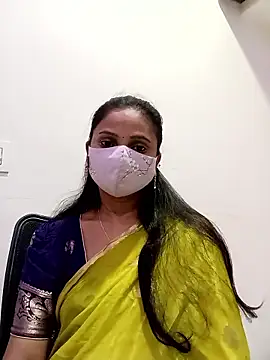 Snapshot of ammulu_sexy chatting on February 24, 4:49 pm ammulu sexy online show from February 24, 4:49 pm