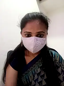 Snapshot of ammulu_sexy chatting on March 1, 5:20 am ammulu sexy online show from March 1, 5:20 am