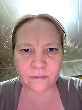 Didi Evvie online show from January 6, 4:21 pm