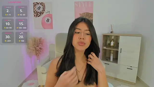 Sussan Monroe online show from April 3, 10:41 pm