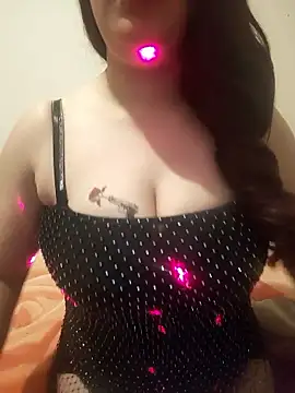 Doodqueen online show from January 6, 5:27 pm